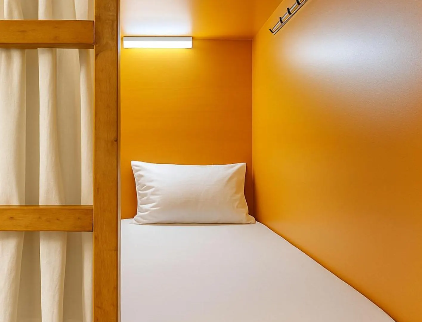 Classic Capsule Holiday Homes Dubai United Arab Emirates