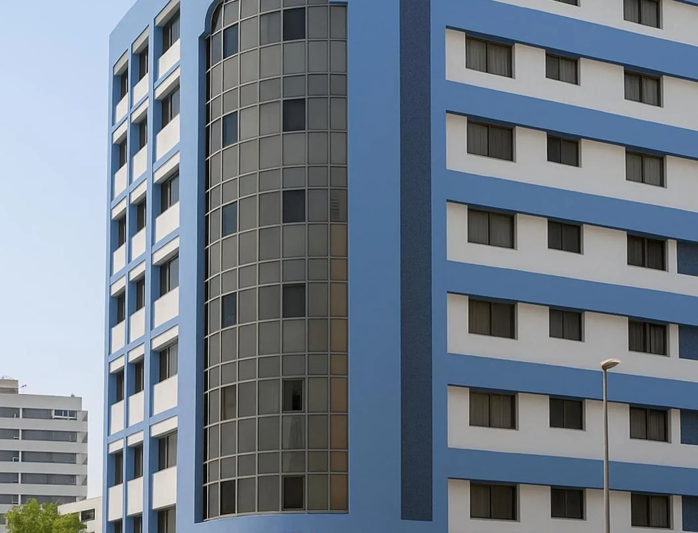Classic Capsule Holiday Homes Dubai United Arab Emirates